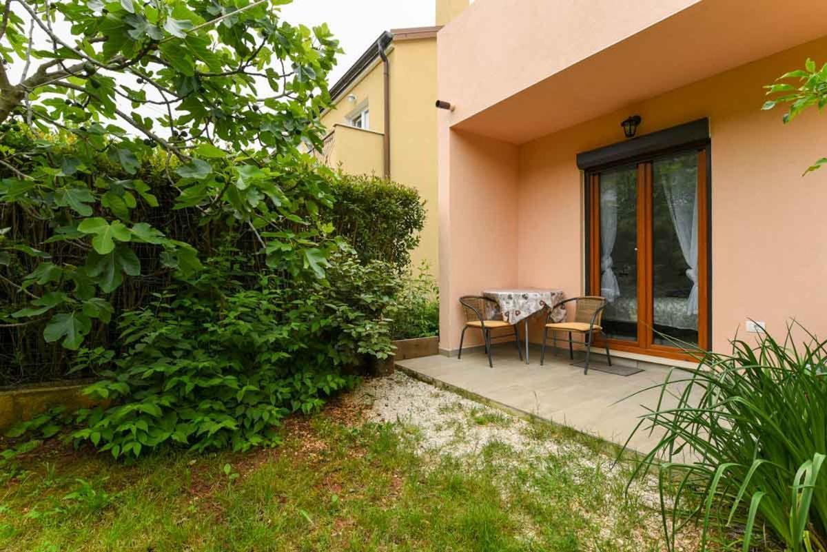 Apartments Ina & Ika Rovinj Exterior photo