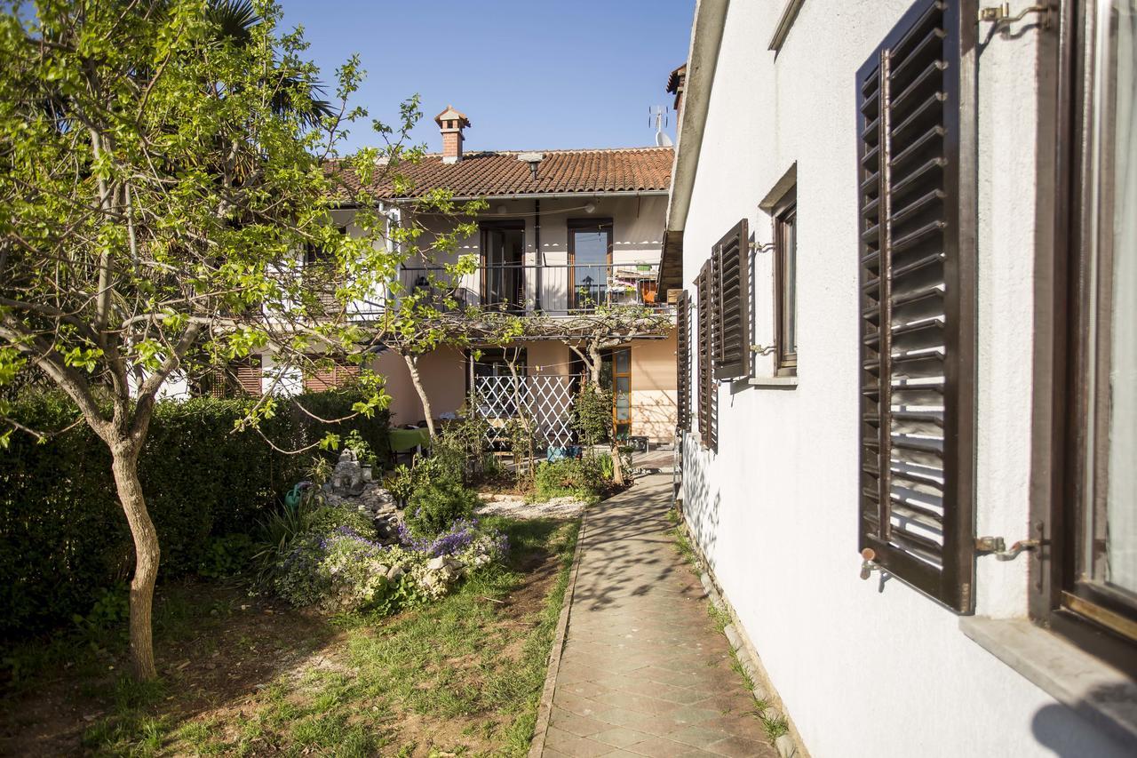 Apartments Ina & Ika Rovinj Exterior photo